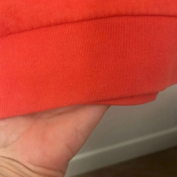 PINK Victoria's Secret Salmon Pink Pullover Oversized Sweatshirt Size Small - Picture 8 of 8